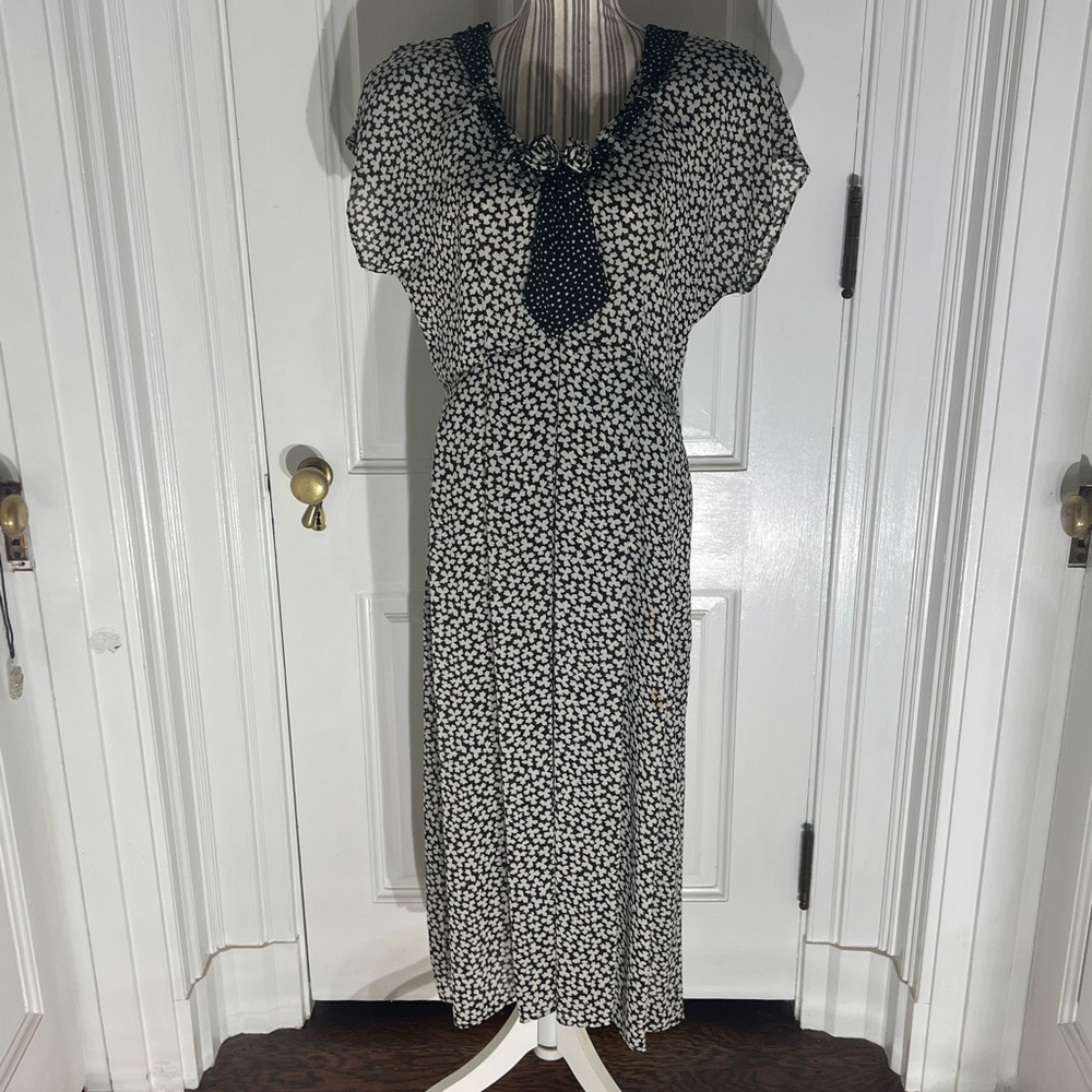 Virgo II size 12 vintage dress black pattern shoulder pads 90s cottagecore D293